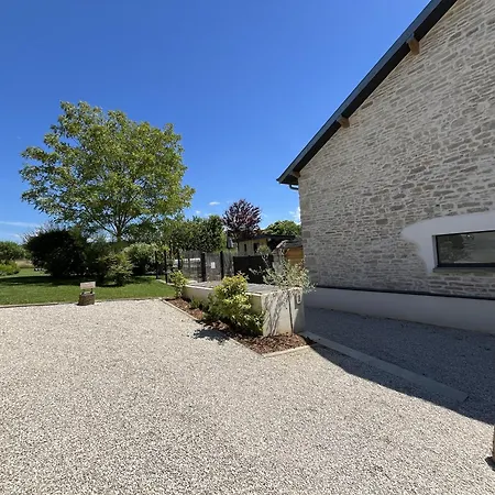 Apartment Appart-hotel N 3 Avec Terrasse, Piscine, Petit-dejeuner Et Parking Prive *